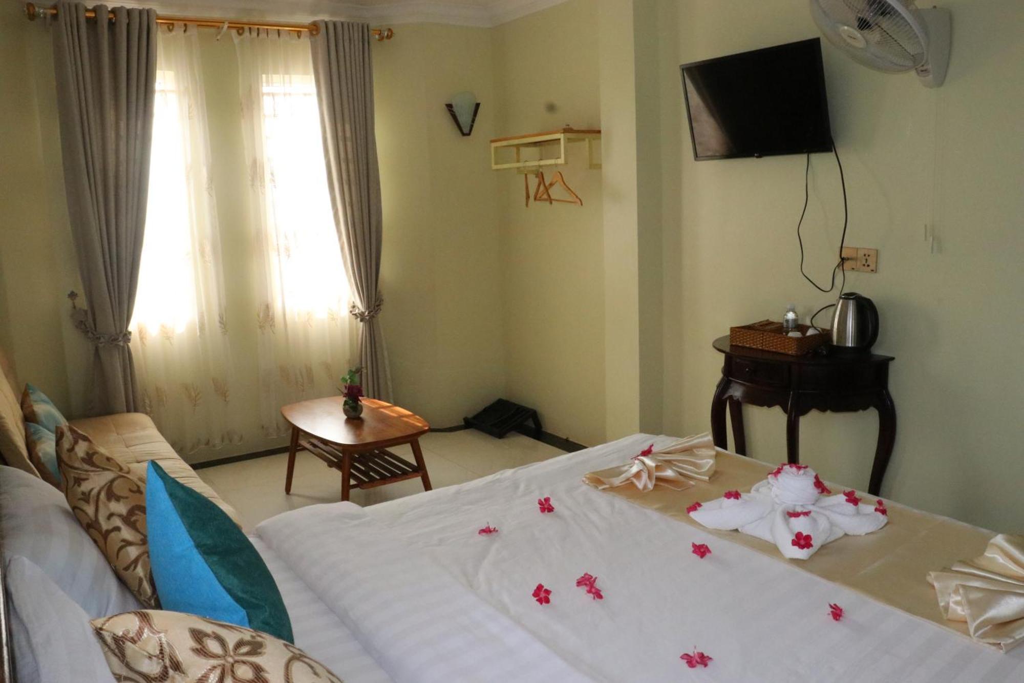 Ahha Boutique Kampot Hotell Eksteriør bilde